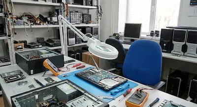 CyberMajster.pl - Laboratorium Precyzji